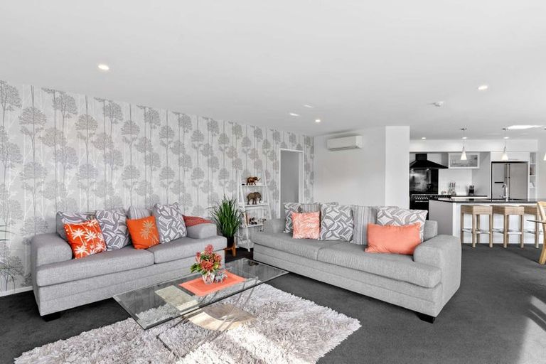 Photo of property in 32 Sutherland Drive, Kaiapoi, 7630