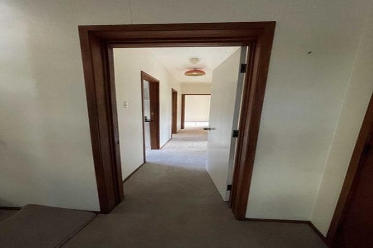 Photo of property in 61a West Coast Road, Glen Eden, Auckland, 0602