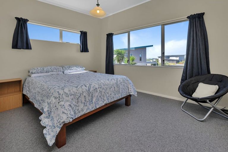 Photo of property in 94a Bream Bay Drive, Ruakaka, 0116