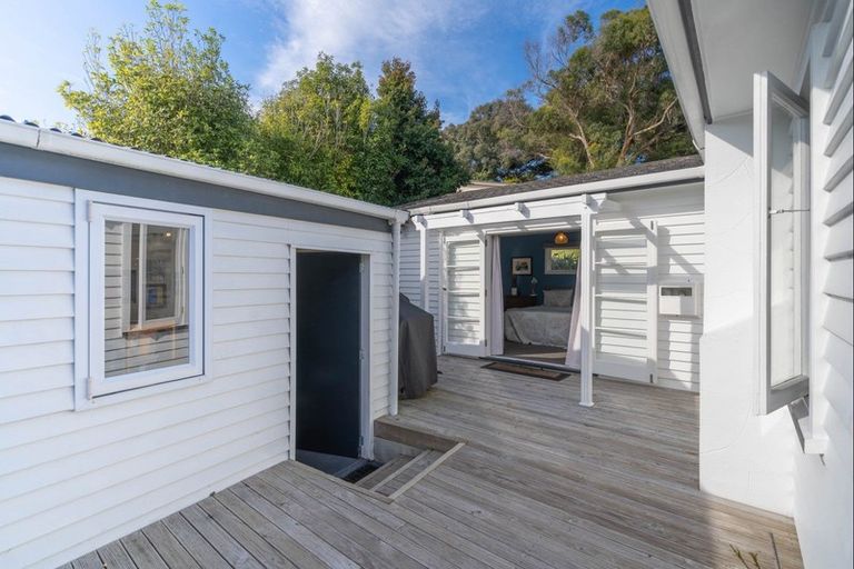 Photo of property in 66 Matai Road, Raumati South, Paraparaumu, 5032