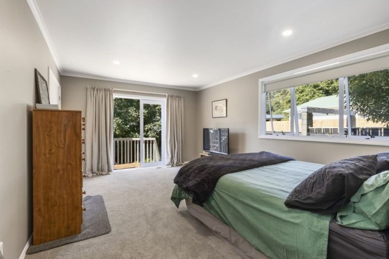 Photo of property in 43 Poole Crescent, Wainuiomata, Lower Hutt, 5014