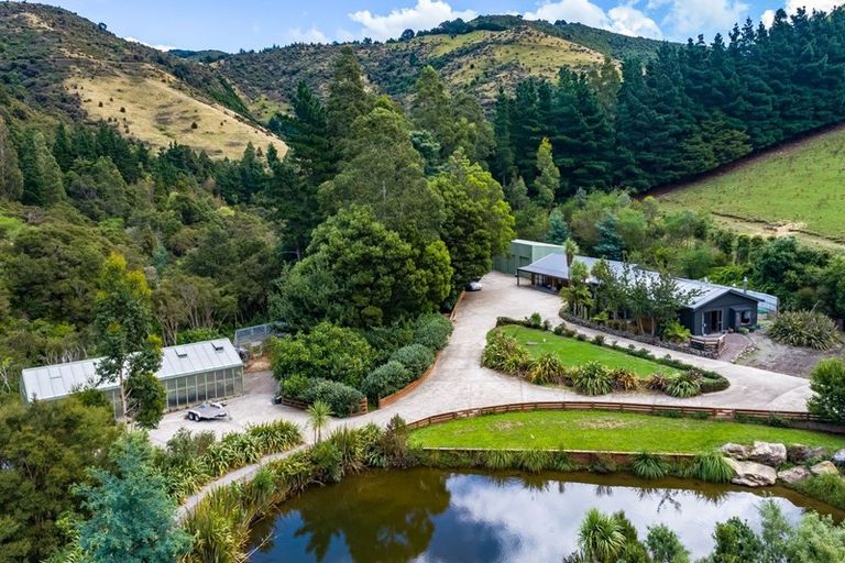 Photo of property in 814 Mikimiki Road, Mikimiki, Masterton, 5881