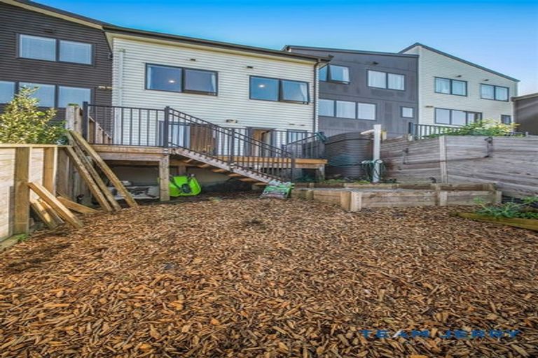 Photo of property in 39 Mahalo Avenue, Wiri, Auckland, 2104