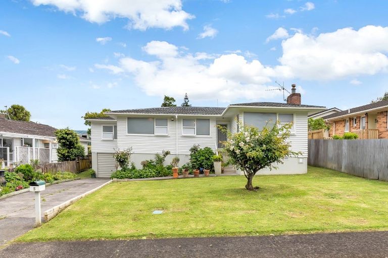 Photo of property in 5 Opal Avenue, Pakuranga, Auckland, 2010