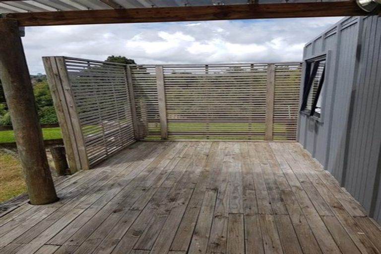 Photo of property in 39 Murphys Road, Totara Park, Auckland, 2019