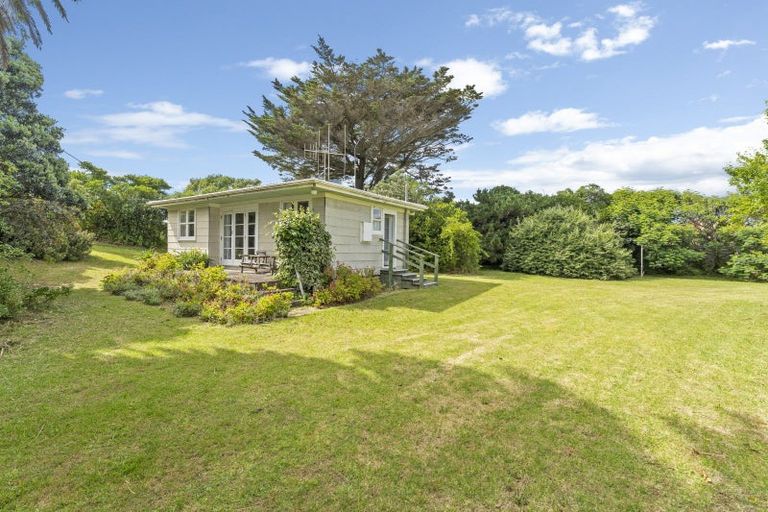 Photo of property in 39a Tasman Road, Otaki Beach, Otaki, 5512