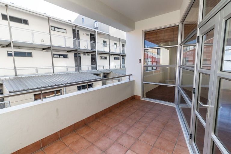 Photo of property in Atlas House, 3/22 Ghuznee Street, Te Aro, Wellington, 6011
