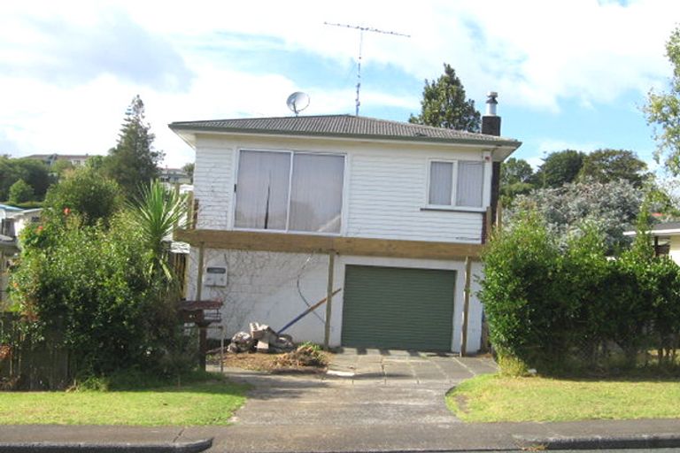 Photo of property in 61 Moore Street, Hillcrest, Auckland, 0627