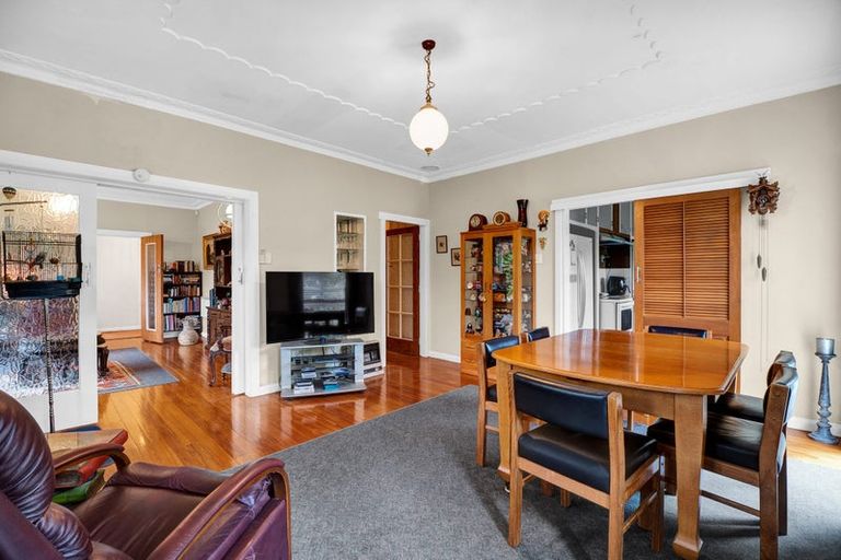 Photo of property in 33 Rogan Street, New Plymouth, 4310