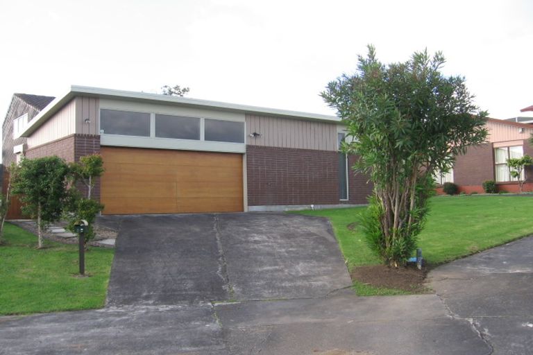 Photo of property in 25 Kentigern Close, Pakuranga, Auckland, 2010