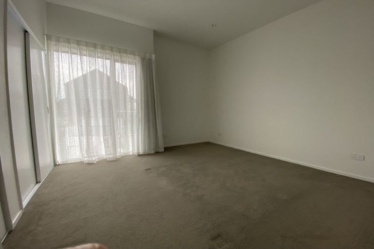 Photo of property in 24/104 Maupuia Road, Maupuia, Wellington, 6022