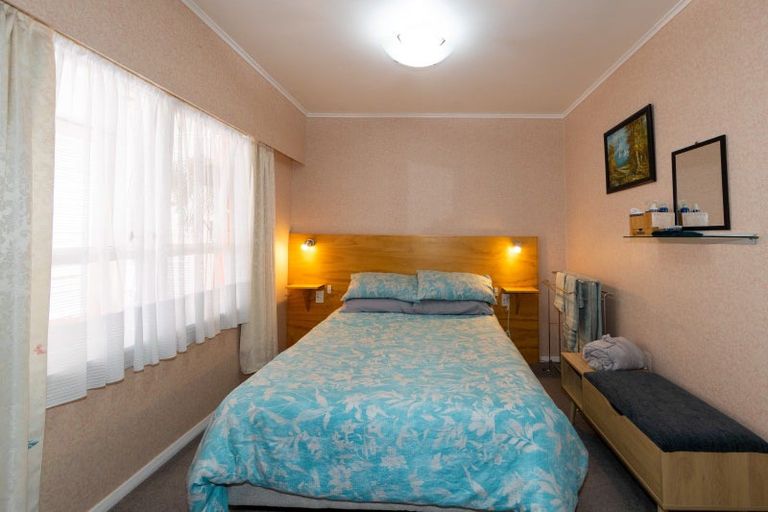 Photo of property in 37 Barnard Avenue, Maraenui, Napier, 4110