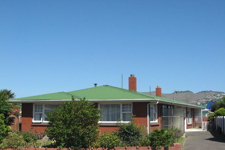 Photo of property in 2/11 Kinver Place, Spreydon, Christchurch, 8024