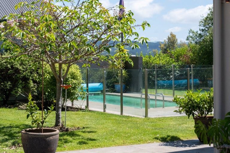 Photo of property in 4 Heipipi Drive, Eskdale, Napier, 4182