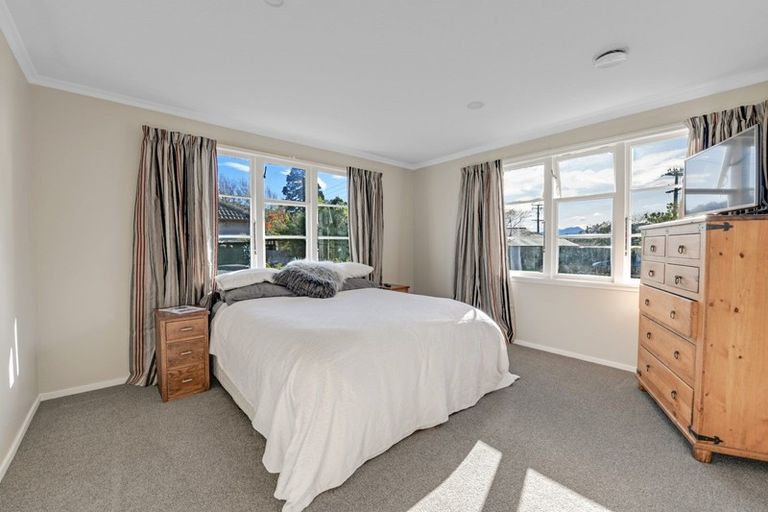 Photo of property in 29 Oxford Street, Picton, 7220