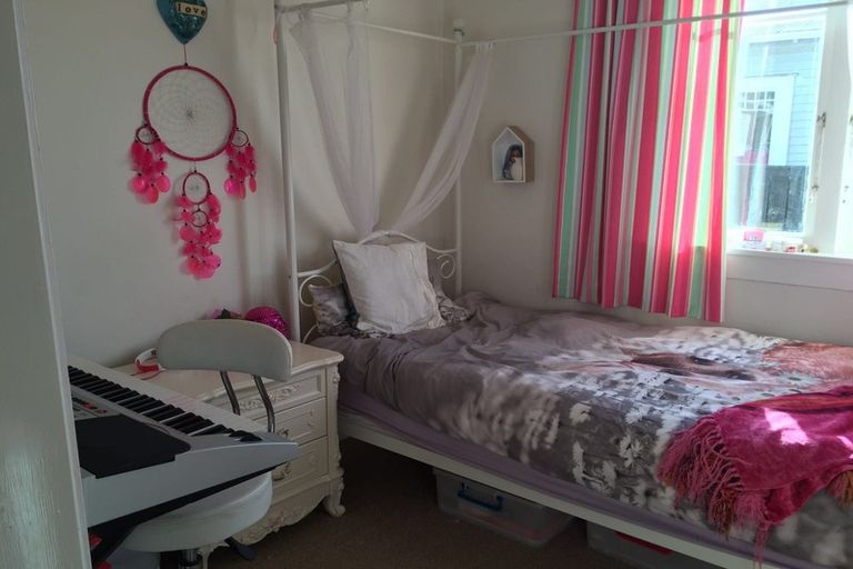 Photo of property in 7 Haig Avenue, Mount Roskill, Auckland, 1041