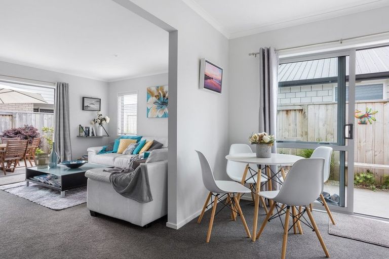 Photo of property in 8 Boyle Mews, Papamoa Beach, Papamoa, 3118