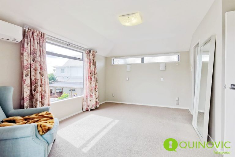 Photo of property in 1/1 Harley Road, Takapuna, Auckland, 0622