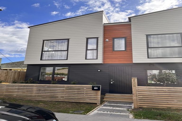 Photo of property in 12 Albert Pryor Avenue, Henderson, Auckland, 0612