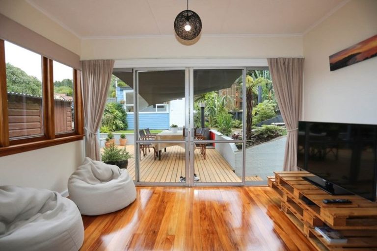 Photo of property in 45 Cornwall Road, Lyttelton, 8082