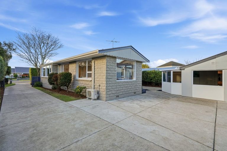 Photo of property in 5 Birkenhead Street, Avonhead, Christchurch, 8042
