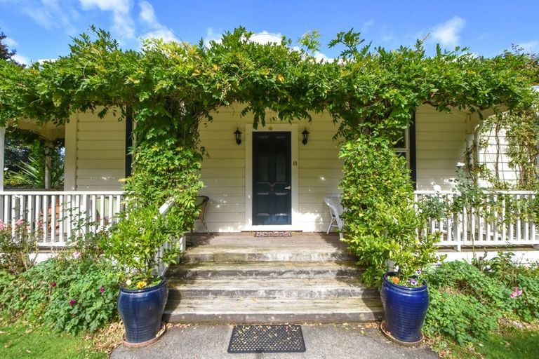 Photo of property in 60 Kuratawhiti Street, Greytown, 5712