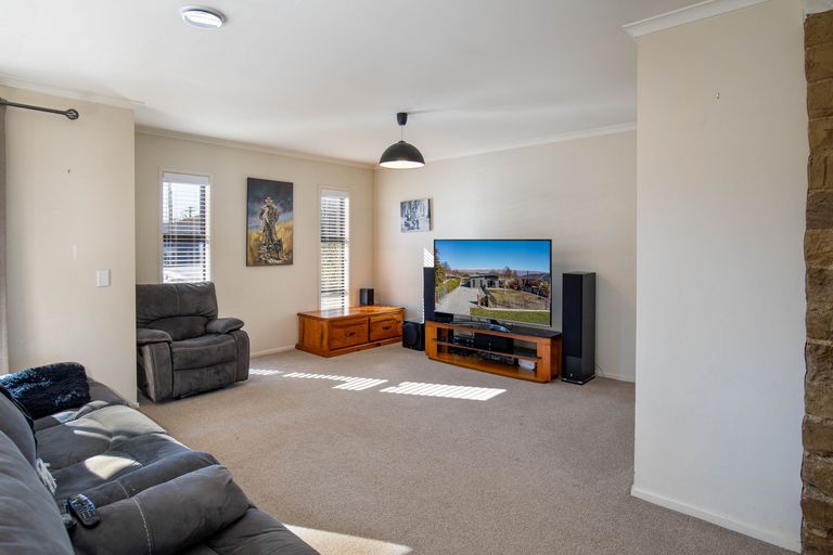 Photo of property in 20 Ashworth Street, Alexandra, 9320