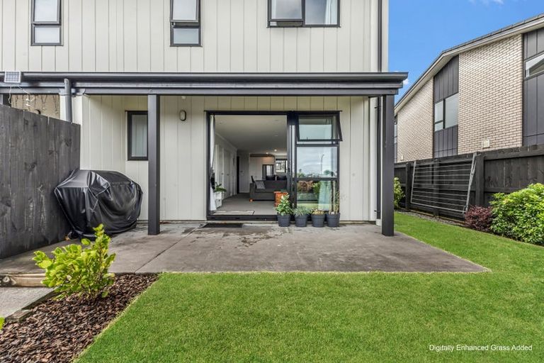 Photo of property in 94b Banks Street, Marfell, New Plymouth, 4310