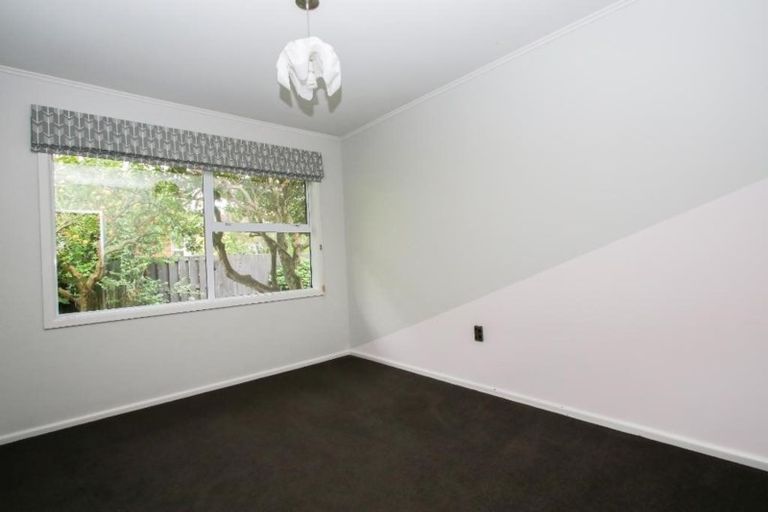 Photo of property in 28 Pulham Crescent, Queenwood, Hamilton, 3210