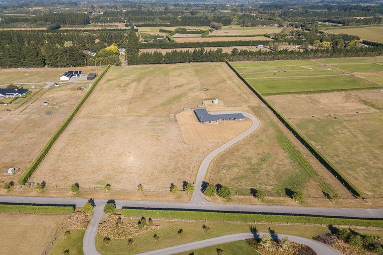 Photo of property in 1/616 Halkett Road, West Melton, Christchurch, 7671