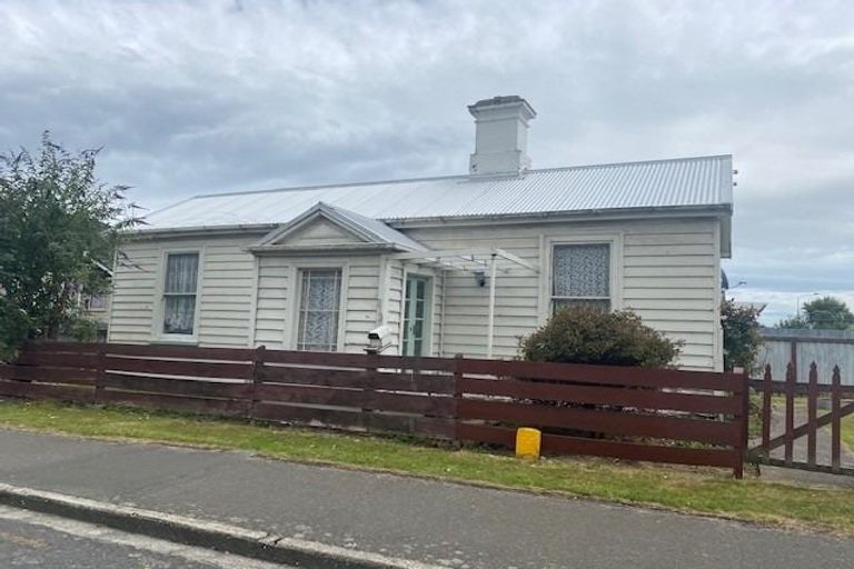 Photo of property in 212 Kelvin Street, Avenal, Invercargill, 9810