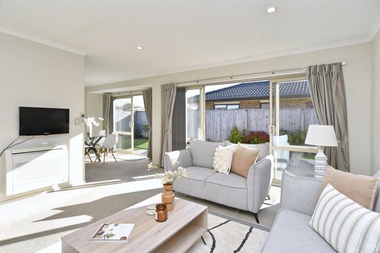 Photo of property in 3 Reeves Road, Rangiora, 7400