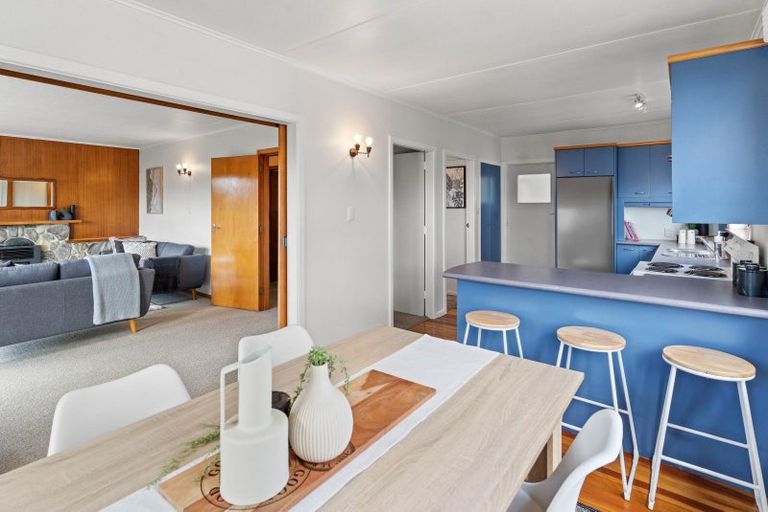 Photo of property in 7 Madden Place, Solway, Masterton, 5810