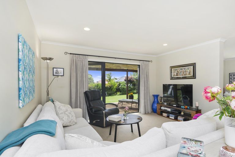 Photo of property in 54 Village Park Drive, Welcome Bay, Tauranga, 3112