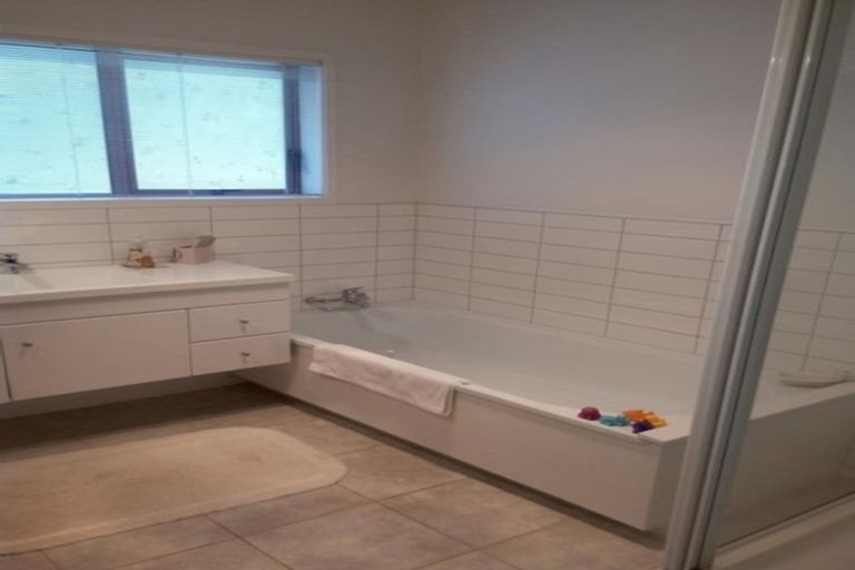 Photo of property in 1/20 Hororata Road, Hauraki, Auckland, 0622