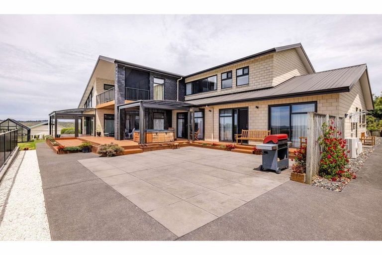 Photo of property in 8 Heron Hill, Kerikeri, 0230