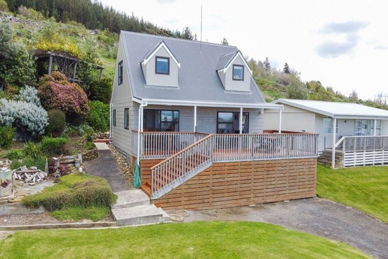 Photo of property in 68 Akitio Esplanade, Akitio, Pongaroa, 4991