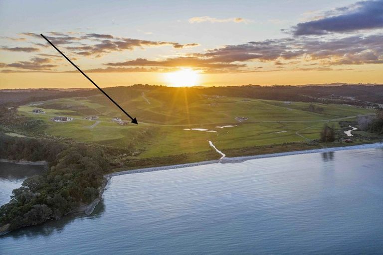 Photo of property in 97 Ahumoana Road, Okura Bush, Silverdale, 0794