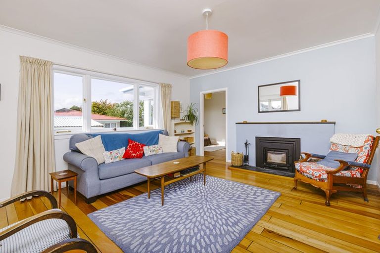 Photo of property in 15 Albert Street, Papakura, 2110