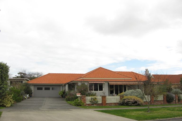 Photo of property in 16a Chambers Street, Havelock North, 4130