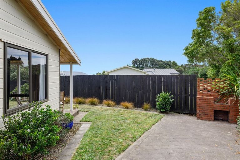 Photo of property in 17 Appleby Rise, Whakatane, 3120