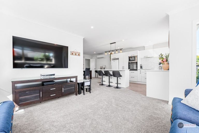Photo of property in 4 Martha Turnell Crescent, Manor Park, Lower Hutt, 5019