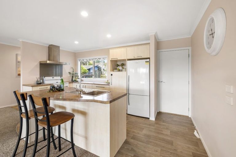 Photo of property in 12 Mahana Place, Raglan, 3225