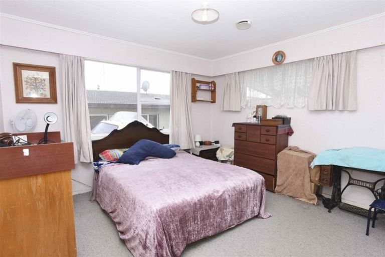 Photo of property in 45 Edinburgh Crescent, Waikiwi, Invercargill, 9810