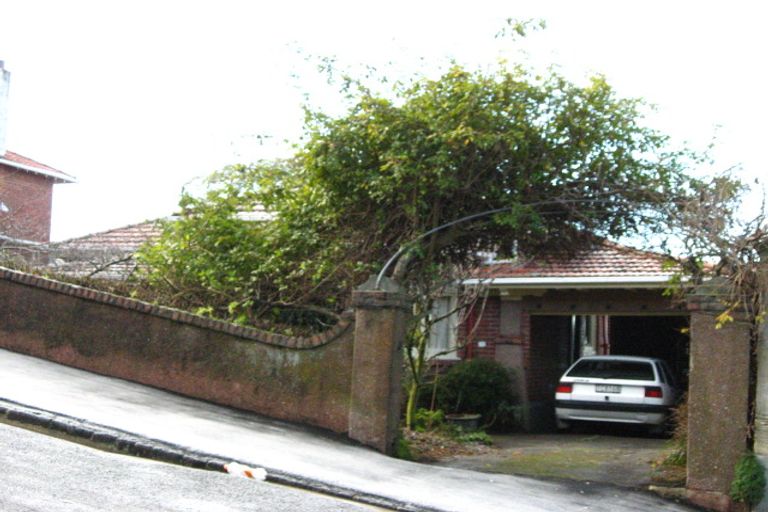 Photo of property in 129 Queen Street, North Dunedin, Dunedin, 9016