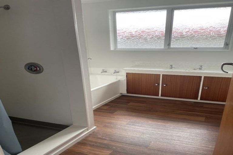 Photo of property in 2/151 Gloucester Street, Taradale, Napier, 4112