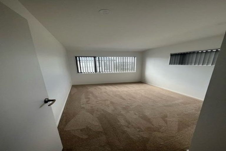 Photo of property in 4a Geordie Street, Henderson, Auckland, 0612
