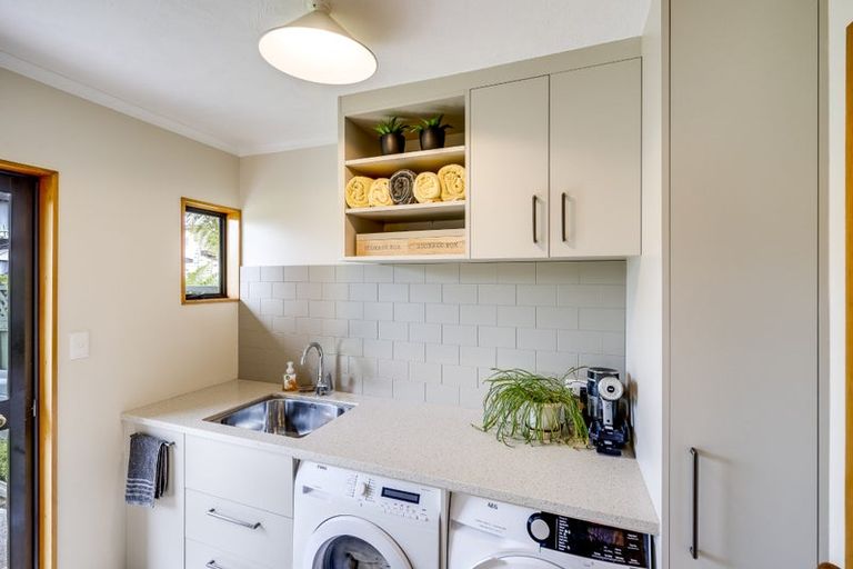 Photo of property in 55a Avenue Road, Greenmeadows, Napier, 4112