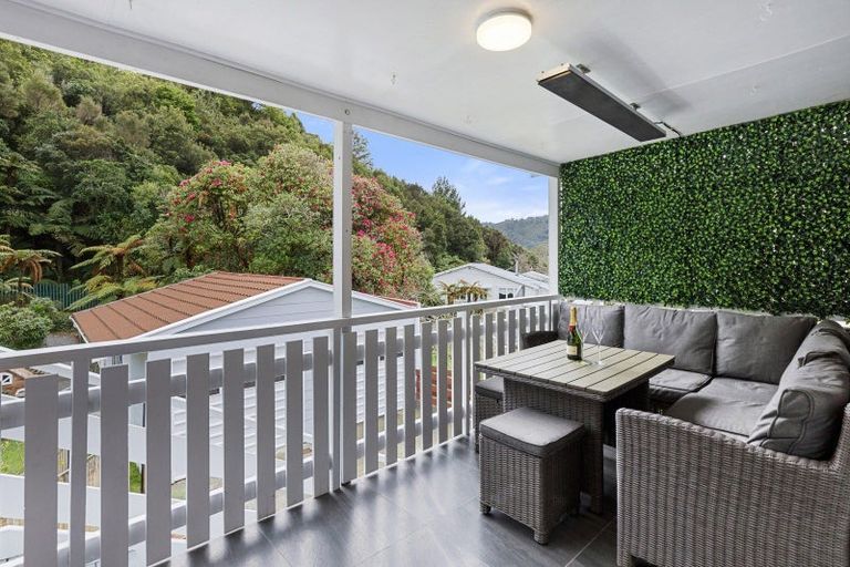 Photo of property in 68 Raukawa Street, Stokes Valley, Lower Hutt, 5019