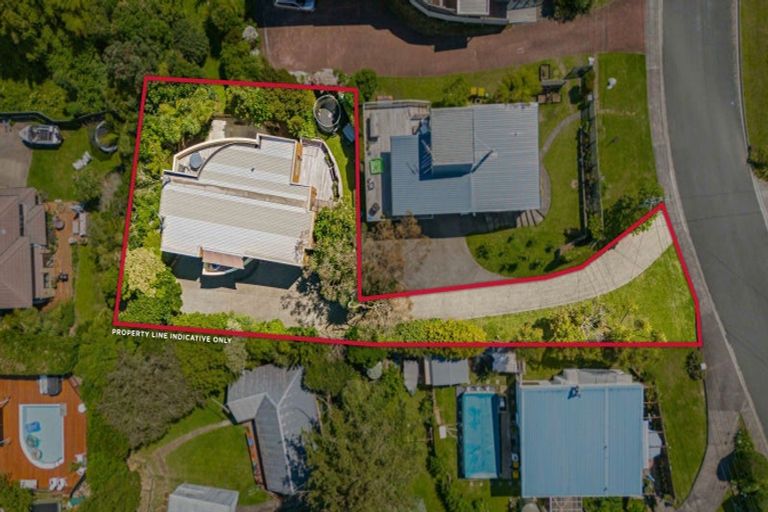 Photo of property in 2/25 Auld Street, Torbay, Auckland, 0630